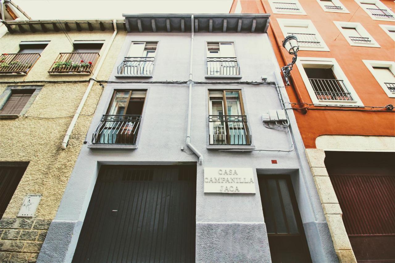 Casa Campanilla Jaca 호텔 외부 사진